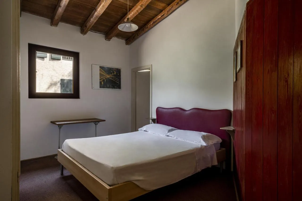 Gospodarstwo agroturystyczne Agriturismo Le Chiusure San Felice del Benaco